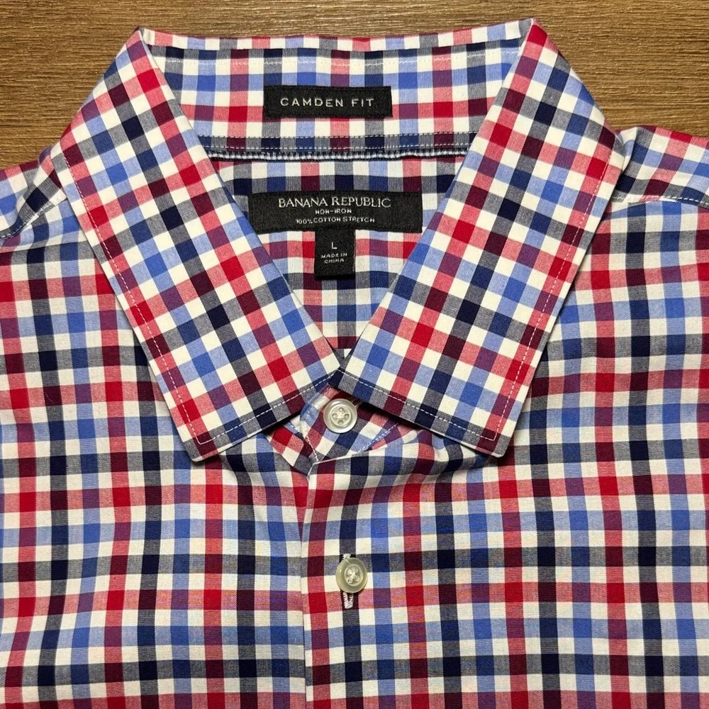Banana Republic Camden Fit Non Iron Plaid Men's Shirt. Size Large